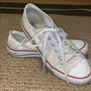 White all star converse